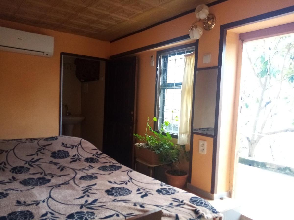 Guest House Gagra Buitenkant foto