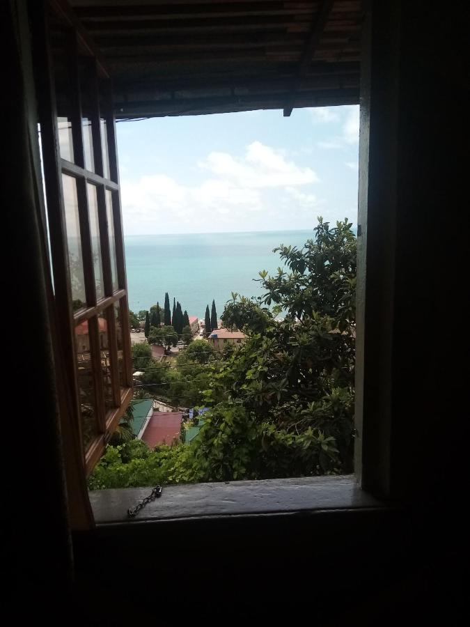 Guest House Gagra Buitenkant foto